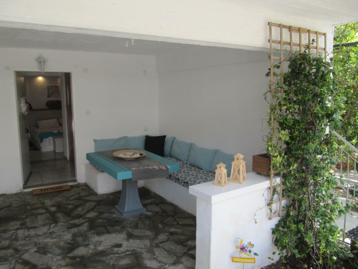Jasmine Apartments 埃雷特里亚 外观 照片